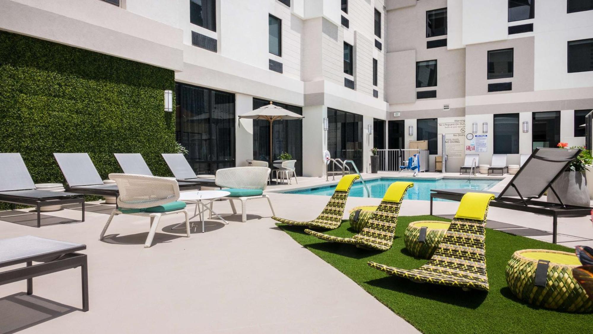Hampton Inn & Suites Miami Wynwood Design District, Fl Exteriör bild